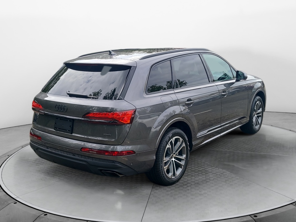 WA1ACBF7XTD021277 2026 Audi Q7 Premium