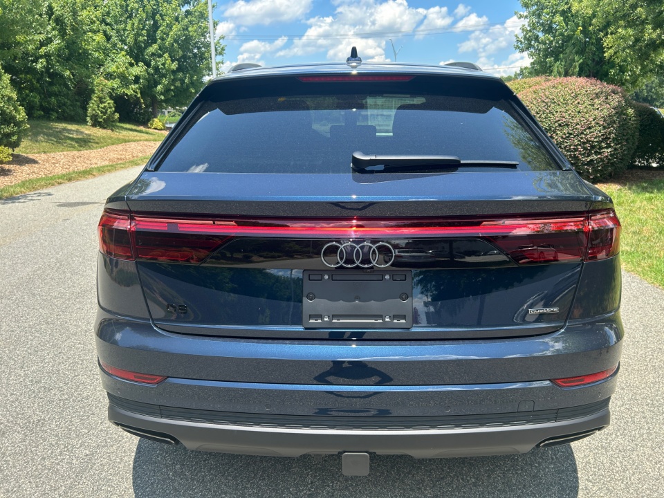 WA1AVBF12TD033462 2026 Audi Q8 Premium