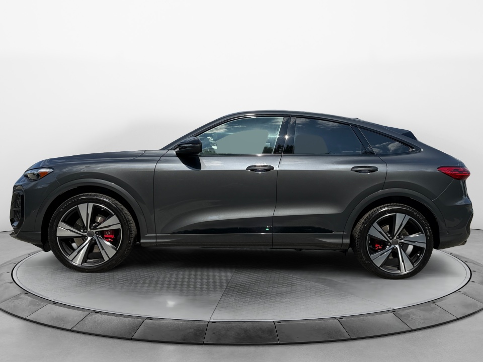 WA1B5AGU6T2036447 2026 Audi SQ5 Sportback Premium Plus TFSI quattro S tronic