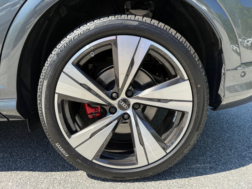 WA1B5AGU8T2032464 2026 Audi SQ5 Sportback Premium Plus TFSI quattro S tronic