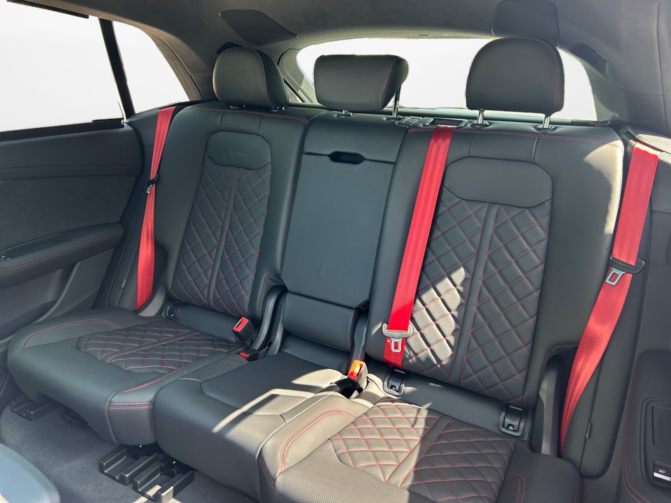 WA1CWBF12TD035458 2026 Audi SQ8 Prestige