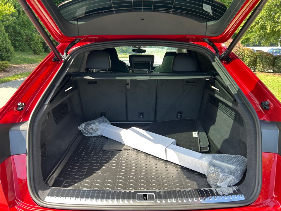 WA1CWBF12TD035458 2026 Audi SQ8 Prestige