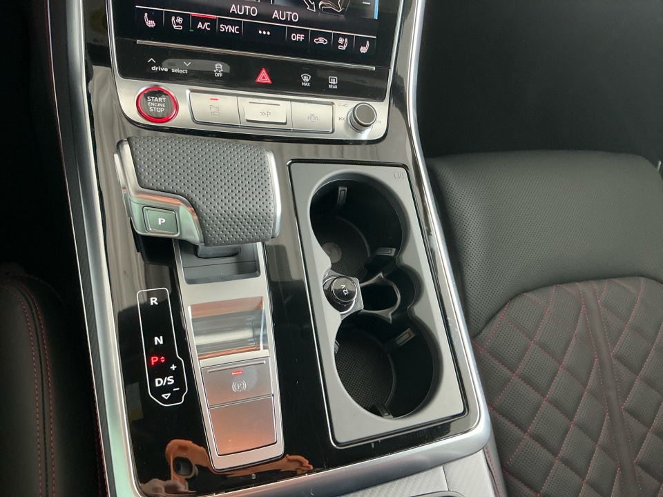 WA1CWBF18TD035478 2026 Audi SQ8 Prestige