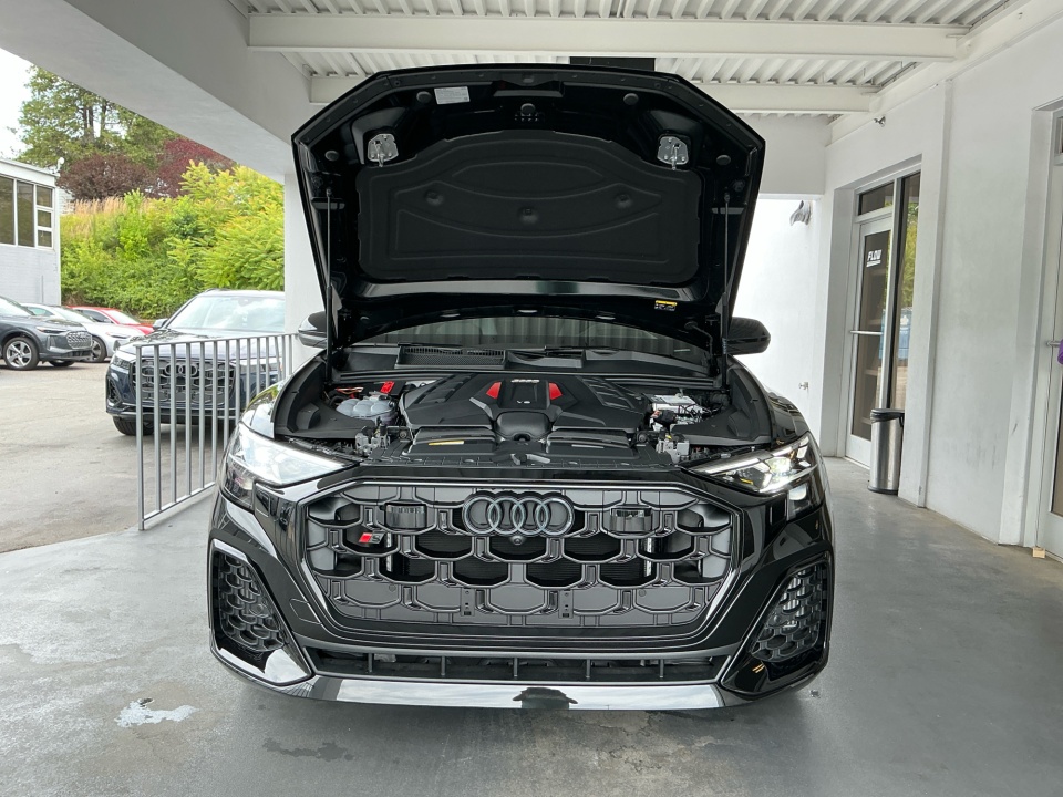 WA1CWBF18TD035478 2026 Audi SQ8 Prestige