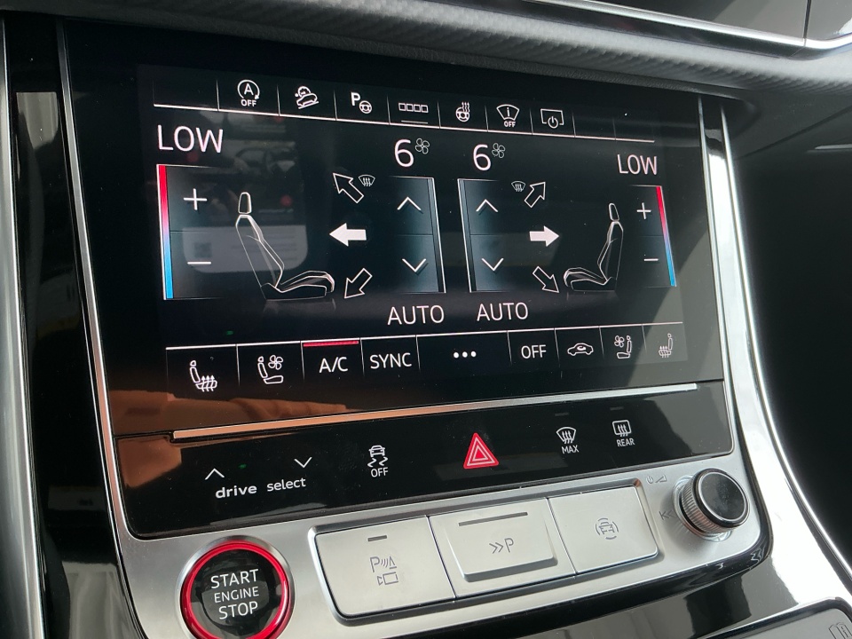 WA1CWBF18TD035478 2026 Audi SQ8 Prestige