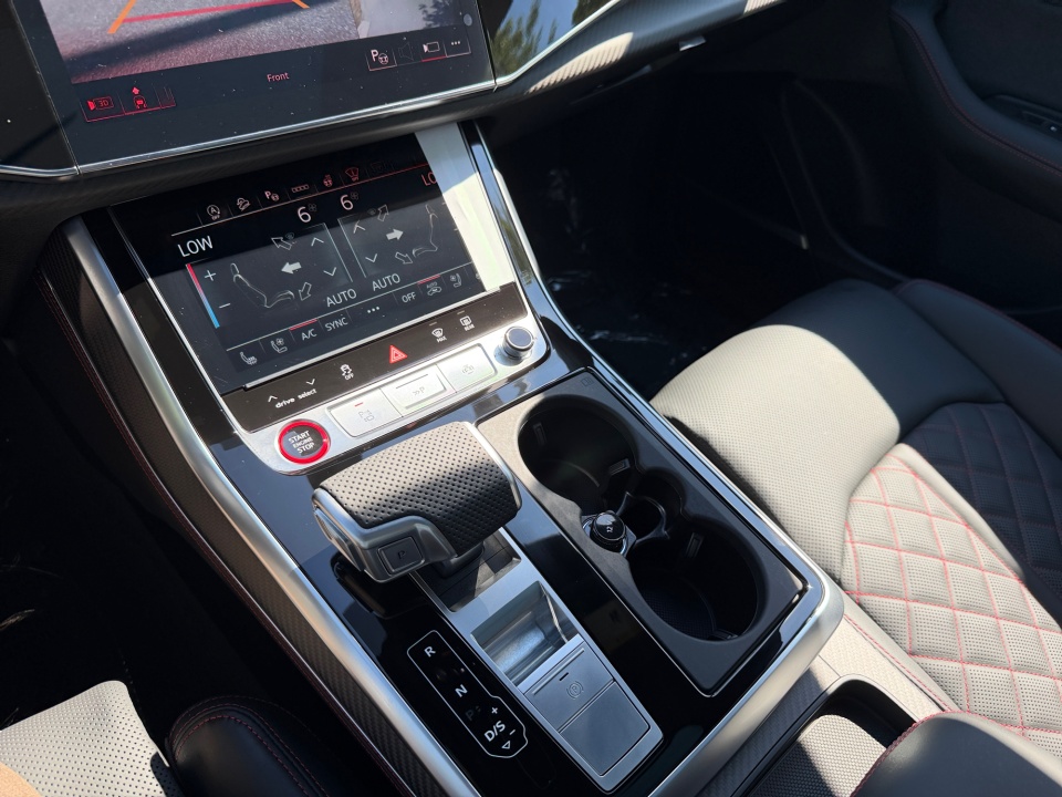WA1CWBF1XTD030430 2026 Audi SQ8 Prestige