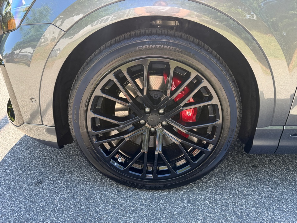 WA1CWBF1XTD030430 2026 Audi SQ8 Prestige