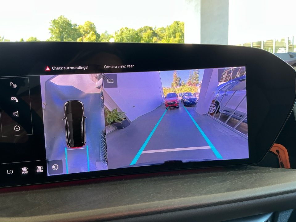 WA1EAAGU0S2062534 2025 Audi Q5 Sportback Premium Plus