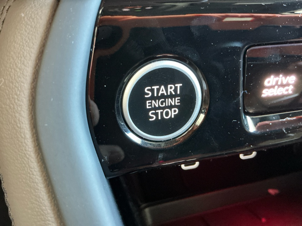 WA1EAAGU0S2062534 2025 Audi Q5 Sportback Premium Plus