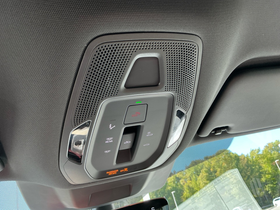 WA1EAAGU0S2062534 2025 Audi Q5 Sportback Premium Plus