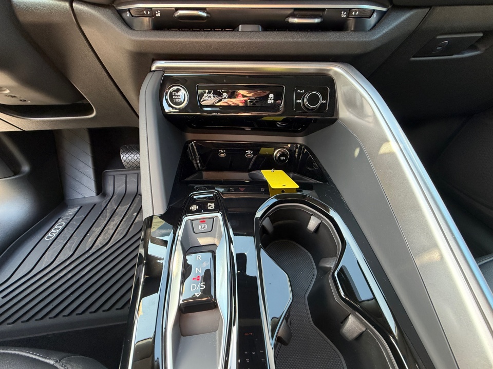 WA1EAAGU6T2011976 2026 Audi Q5 Sportback Premium Plus TFSI quattro S tronic