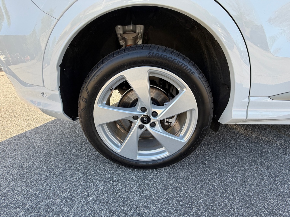 WA1EAAGU6T2011976 2026 Audi Q5 Sportback Premium Plus TFSI quattro S tronic