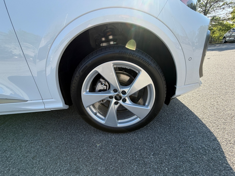 WA1EAAGU6T2011976 2026 Audi Q5 Sportback Premium Plus TFSI quattro S tronic