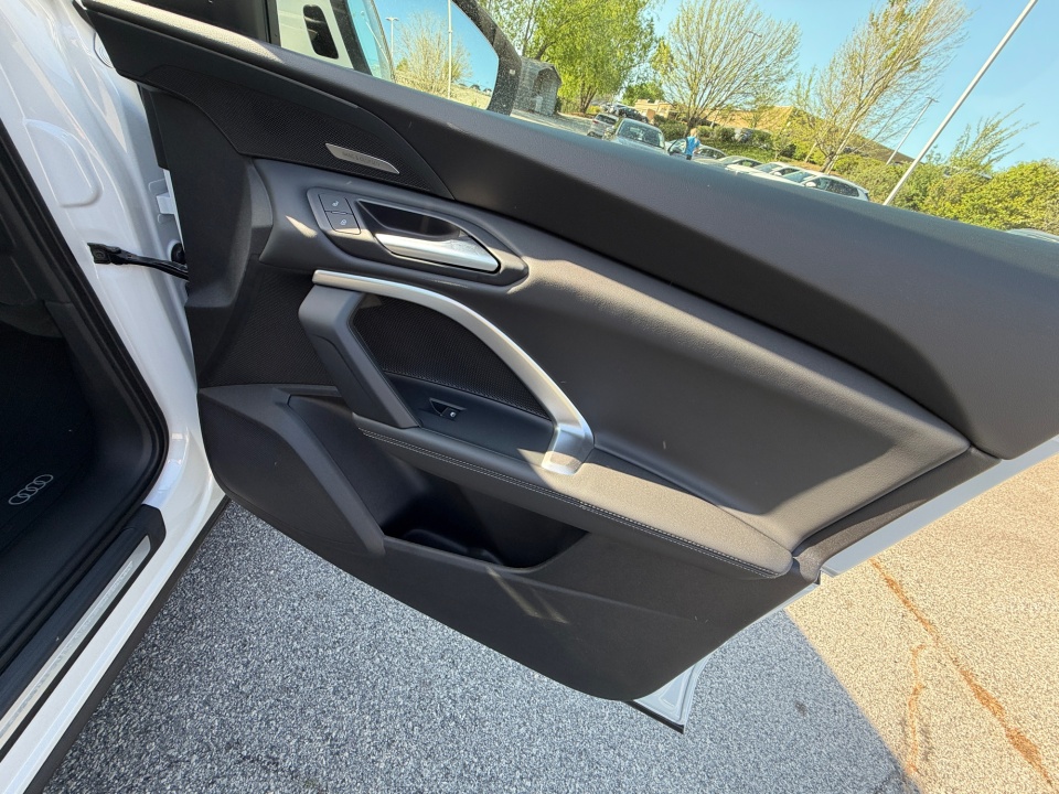 WA1EAAGU6T2011976 2026 Audi Q5 Sportback Premium Plus TFSI quattro S tronic