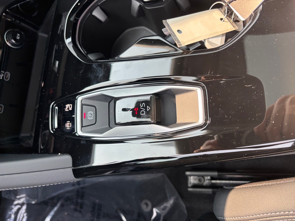 WA1EAAGUXT2048318 2026 Audi Q5 Sportback Premium Plus