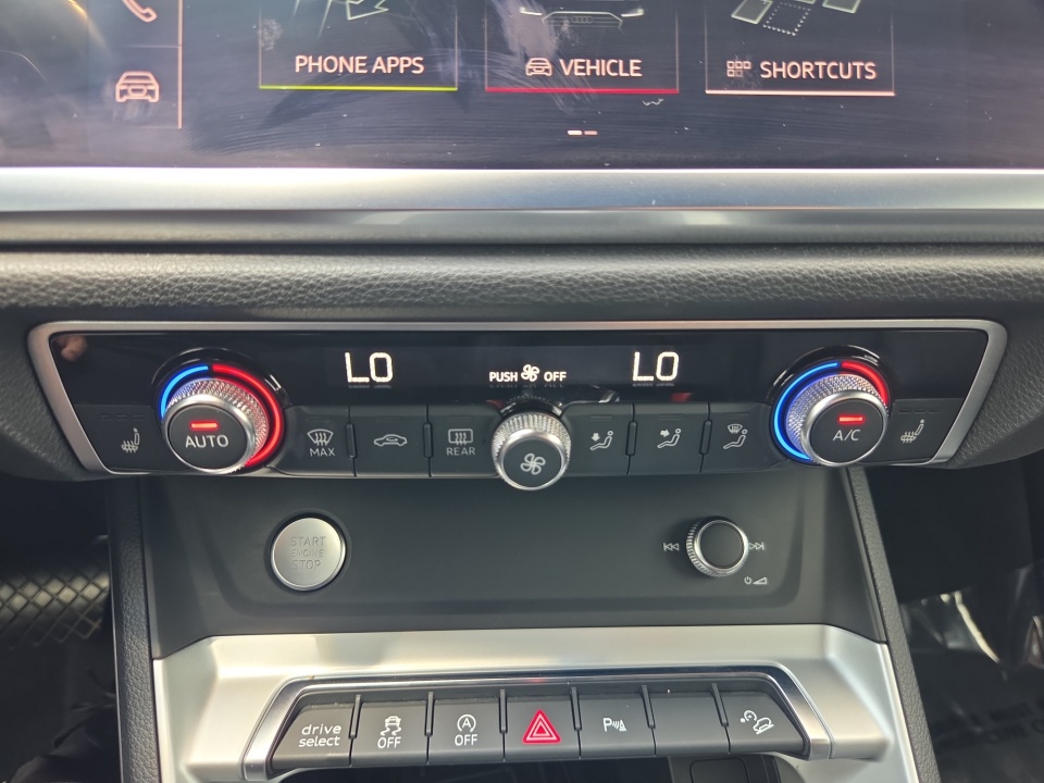 WA1EECF30K1063052 2019 Audi Q3 S line Premium Plus