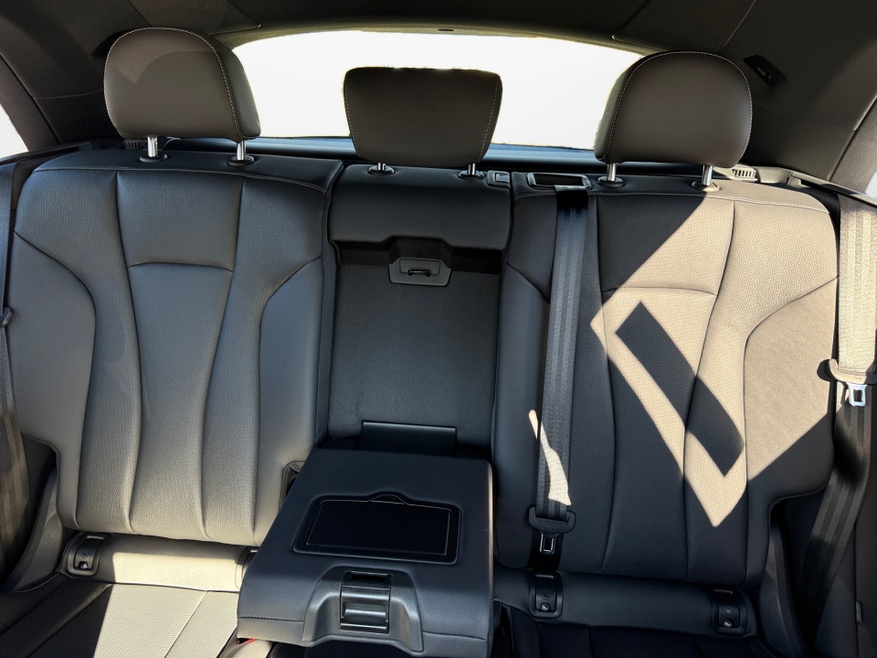 WA1EVBF10TD016144 2026 Audi Q8 Premium Plus 55 TFSI quattro Tiptronic