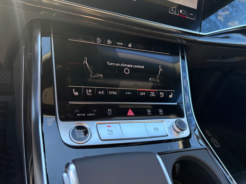 WA1EVBF10TD016144 2026 Audi Q8 Premium Plus 55 TFSI quattro Tiptronic