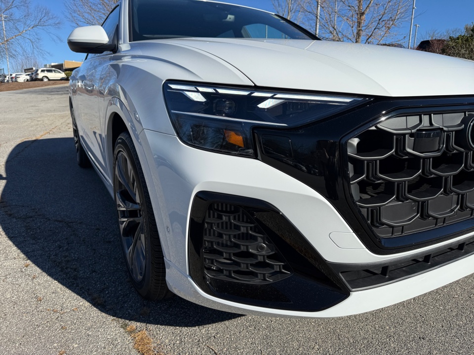 WA1EVBF10TD016144 2026 Audi Q8 Premium Plus 55 TFSI quattro Tiptronic