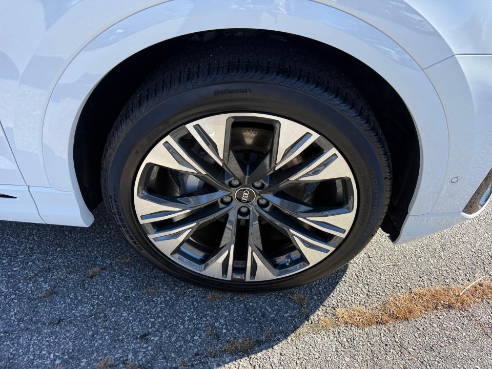 WA1EVBF10TD016144 2026 Audi Q8 Premium Plus 55 TFSI quattro Tiptronic