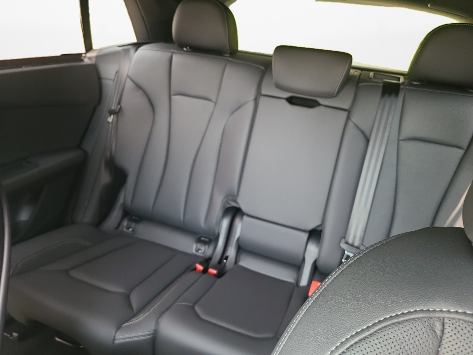 WA1EVBF10VD003476 2027 Audi Q8 Premium Plus