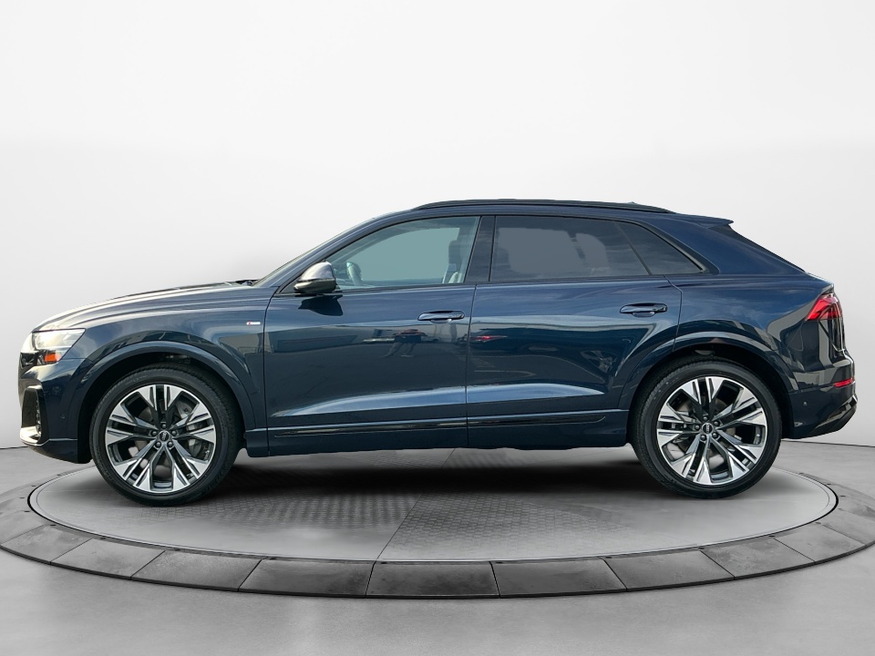 WA1EVBF14TD015658 2026 Audi Q8 Premium Plus 55 TFSI quattro Tiptronic