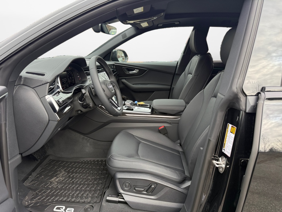 WA1EVBF14TD015773 2026 Audi Q8 Premium Plus 55 TFSI quattro Tiptronic