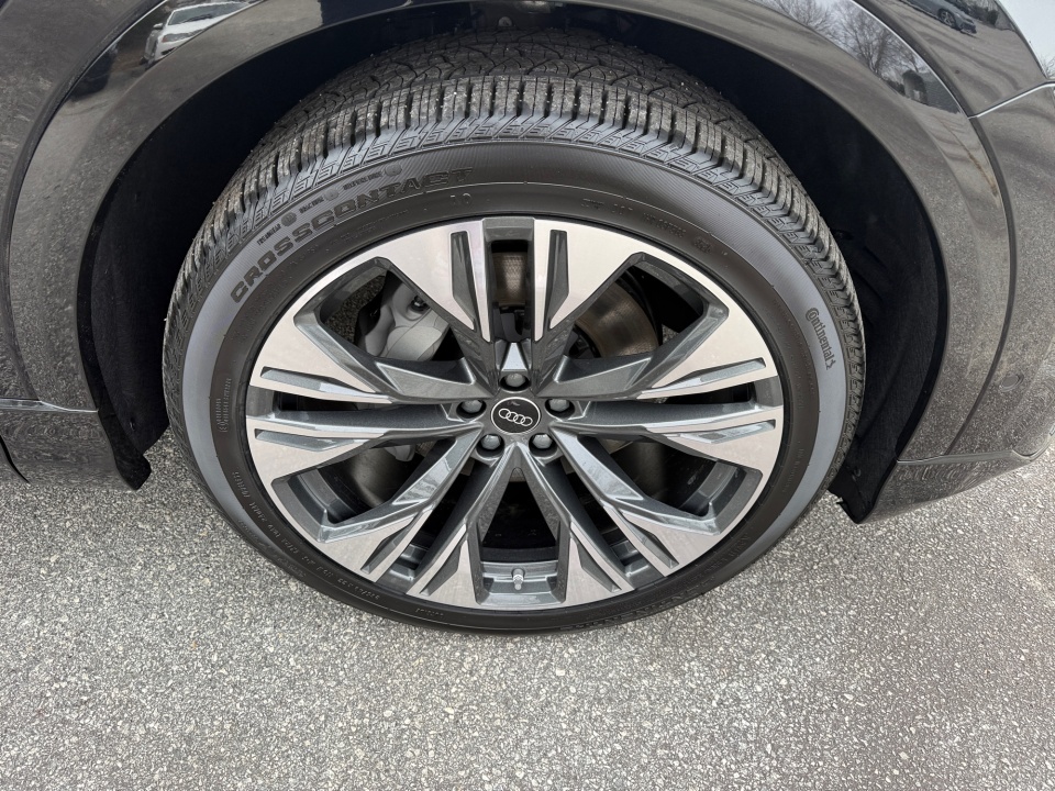 WA1EVBF14TD015773 2026 Audi Q8 Premium Plus 55 TFSI quattro Tiptronic