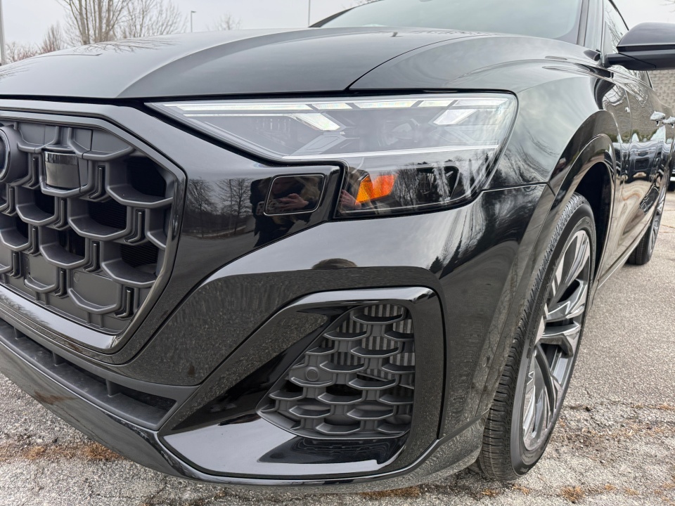 WA1EVBF14TD015773 2026 Audi Q8 Premium Plus 55 TFSI quattro Tiptronic