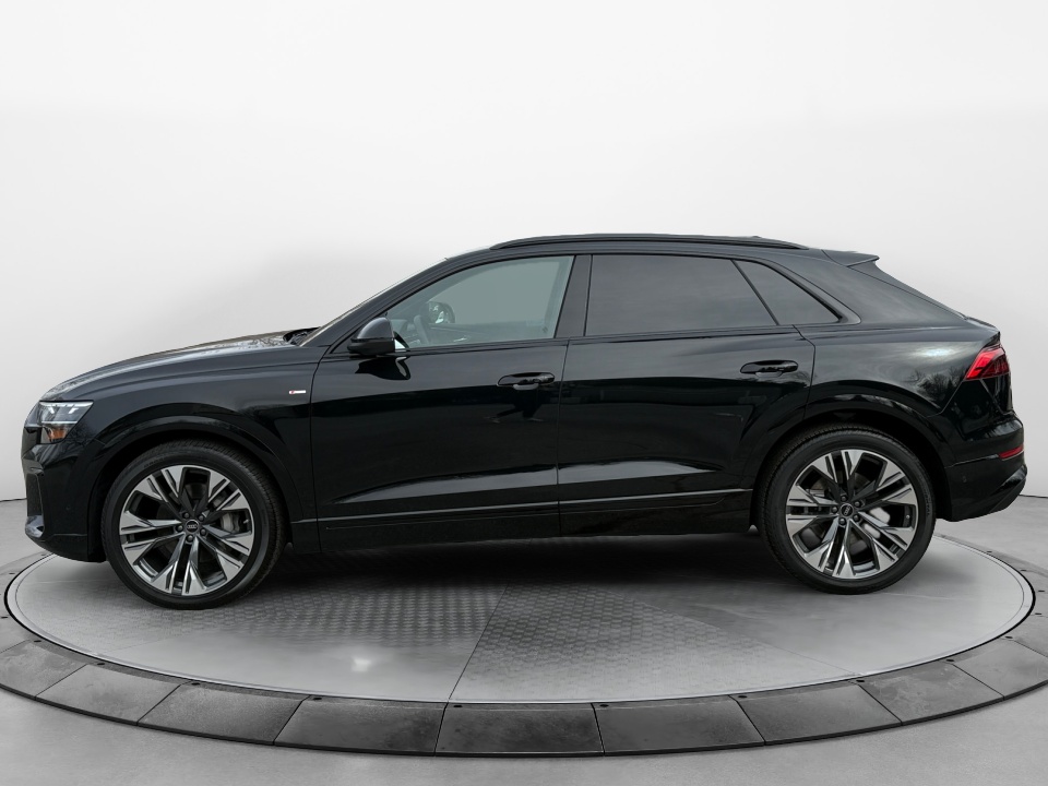 WA1EVBF15TD017323 2026 Audi Q8 Premium Plus 55 TFSI quattro Tiptronic
