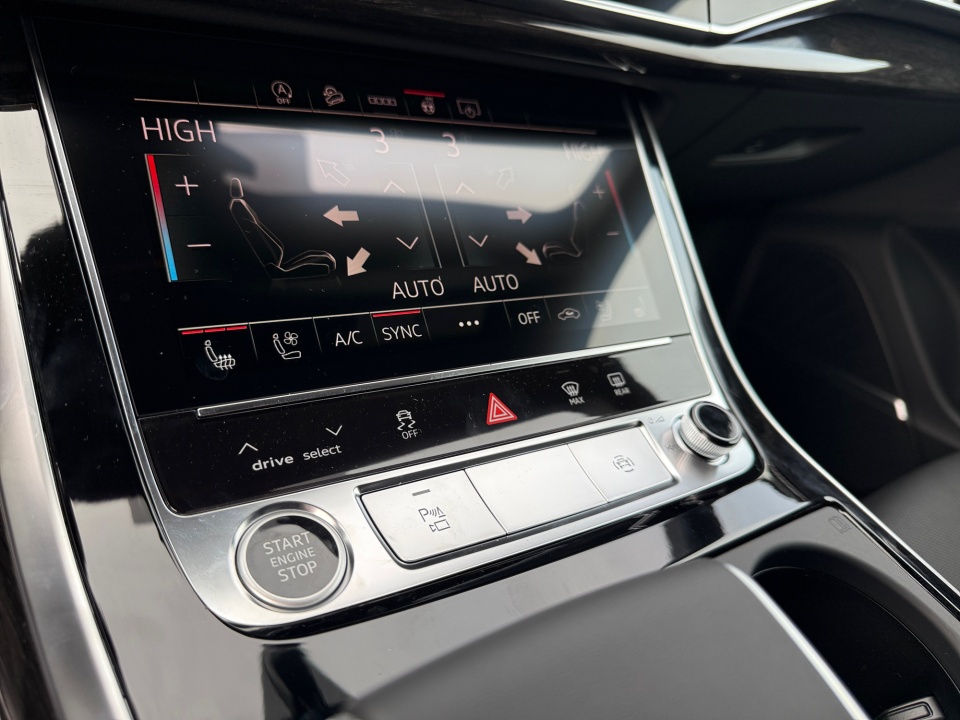 WA1EVBF15TD017323 2026 Audi Q8 Premium Plus 55 TFSI quattro Tiptronic