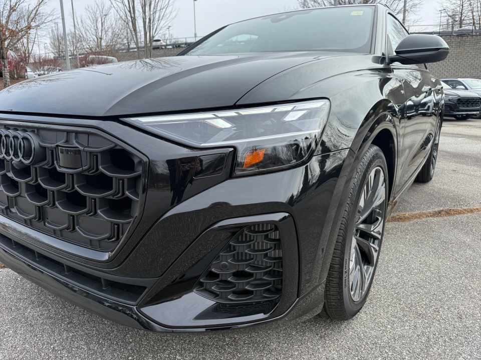 WA1EVBF15TD017323 2026 Audi Q8 Premium Plus 55 TFSI quattro Tiptronic