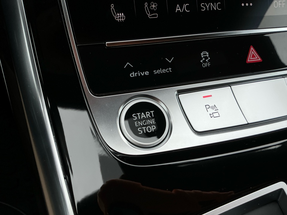 WA1EVBF18TD019499 2026 Audi Q8 Premium Plus 55 TFSI quattro Tiptronic