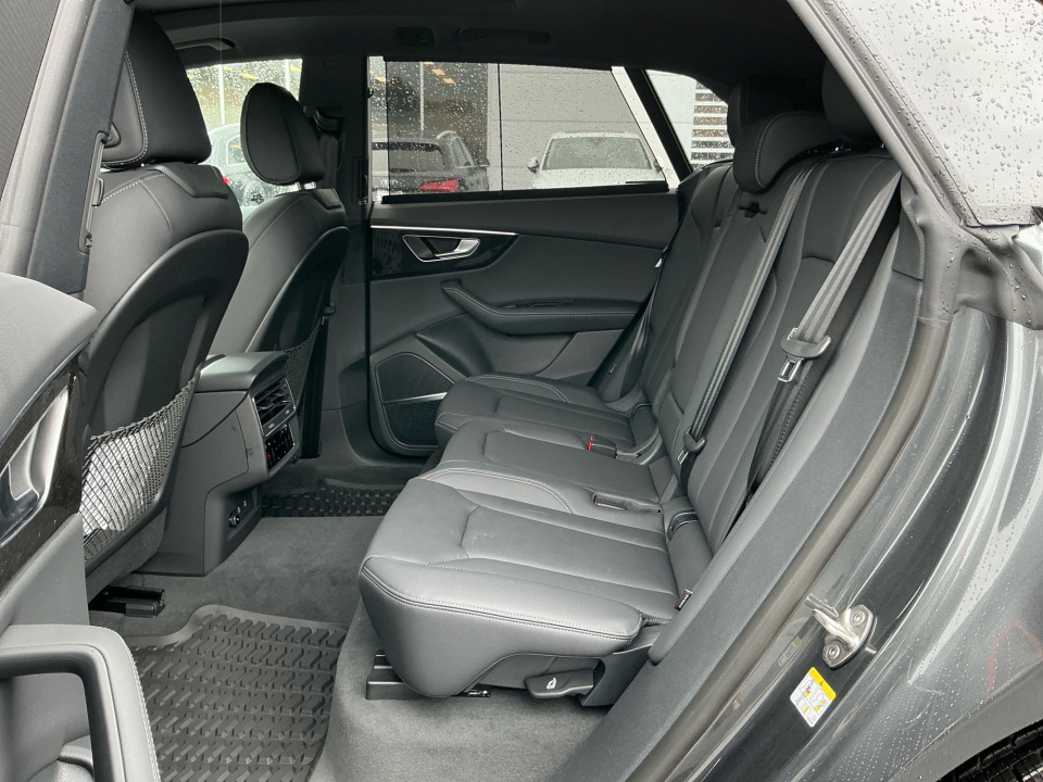 WA1EVBF18TD019499 2026 Audi Q8 Premium Plus 55 TFSI quattro Tiptronic