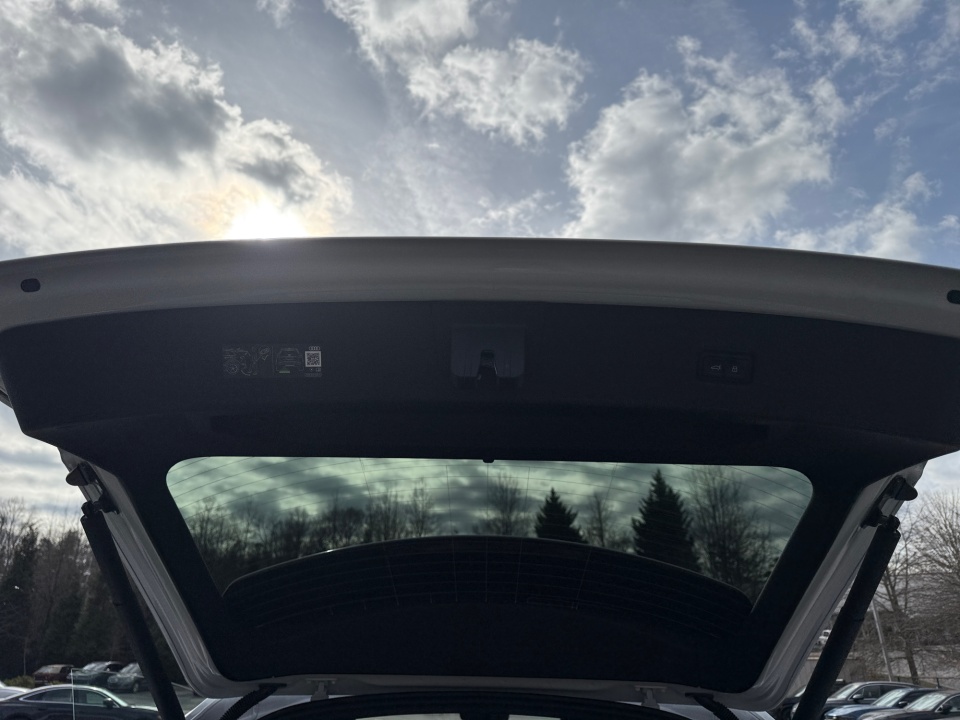 WA1EVBF19TD017308 2026 Audi Q8 Premium Plus 55 TFSI quattro Tiptronic