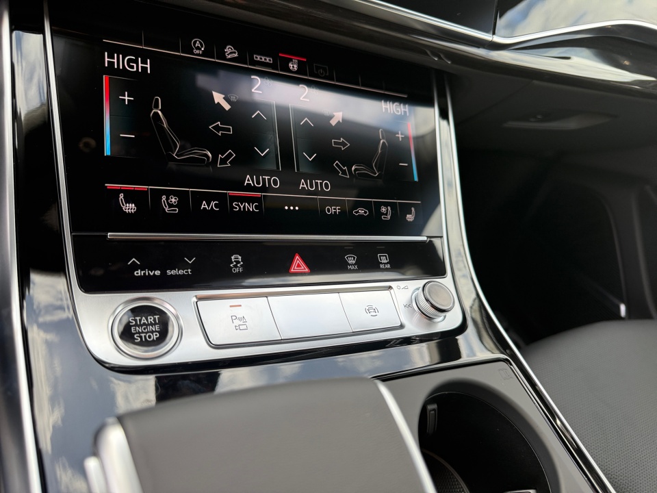 WA1EVBF19TD017308 2026 Audi Q8 Premium Plus 55 TFSI quattro Tiptronic