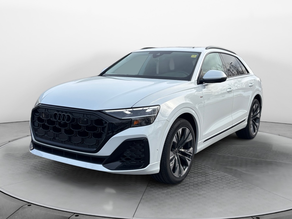 2026 Audi Q8 Premium Plus 55 TFSI quattro Tiptronic
