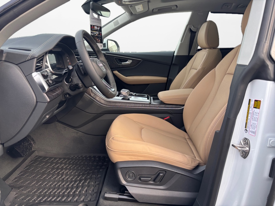 WA1EVBF19TD018006 2026 Audi Q8 Premium Plus 55 TFSI quattro Tiptronic