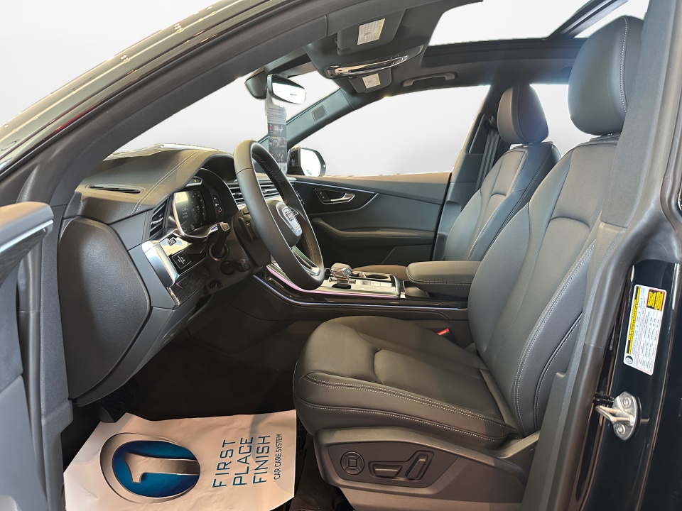 WA1EVBF1XTD024378 2026 Audi Q8 Premium Plus 55 TFSI quattro Tiptronic