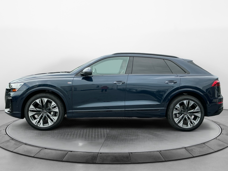 WA1EVBF1XTD036014 2026 Audi Q8 Premium Plus