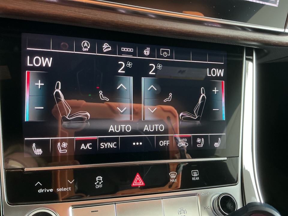 WA1EVBF1XTD036014 2026 Audi Q8 Premium Plus