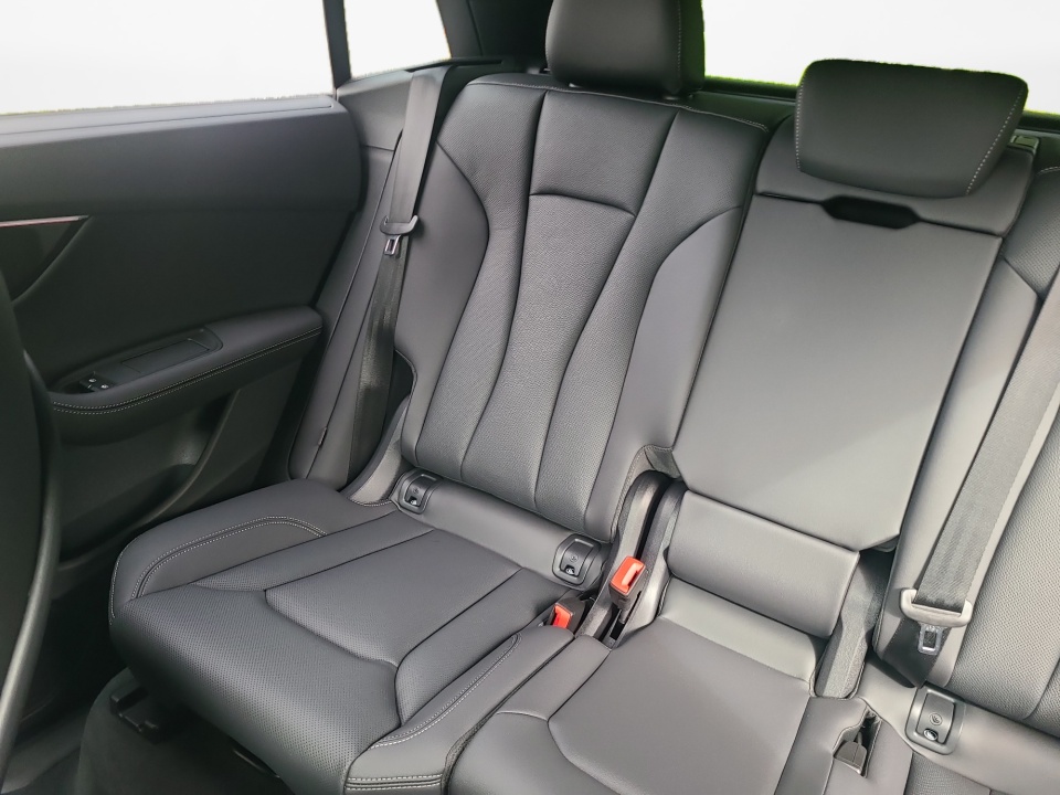 WA1EVBF1XVD003856 2027 Audi Q8 Premium Plus