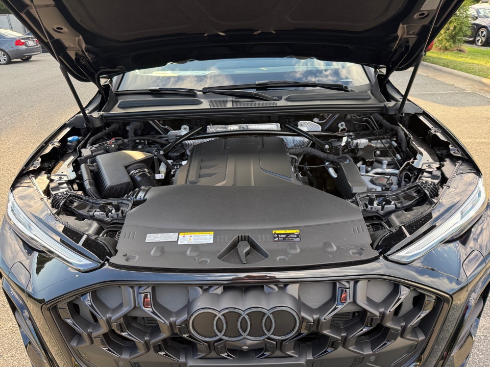 WA1FAAGU1T2060877 2026 Audi Q5 Sportback Prestige