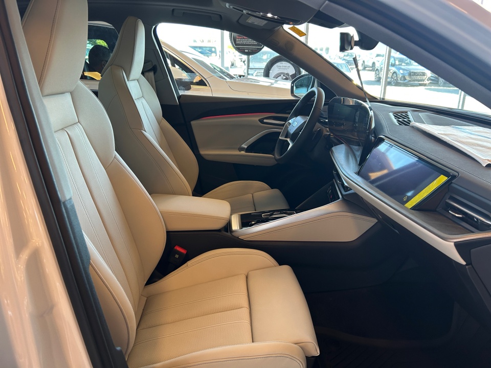 WA1FAAGU8S2088321 2025 Audi All-new Q5 Prestige TFSI quattro S tronic