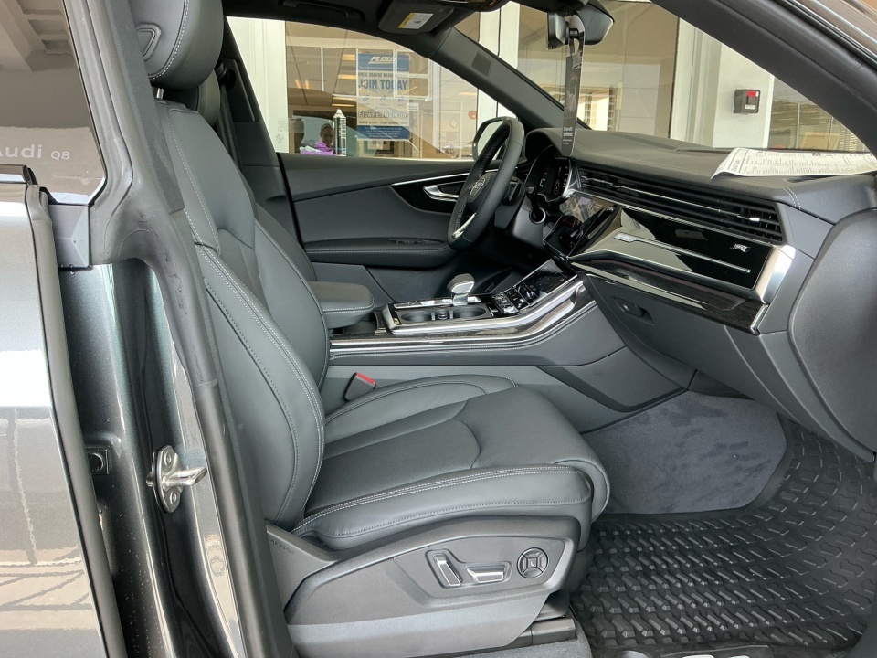 WA1FVBF16TD034474 2026 Audi Q8 Prestige