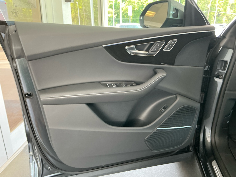 WA1FVBF16TD034474 2026 Audi Q8 Prestige