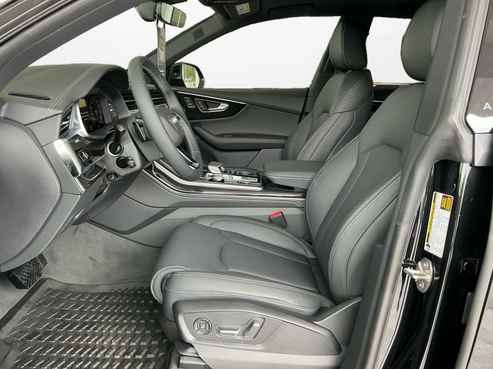 WA1FVBF1XTD033408 2026 Audi Q8 Prestige