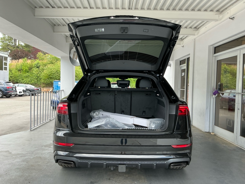WA1FVBF1XTD033408 2026 Audi Q8 Prestige