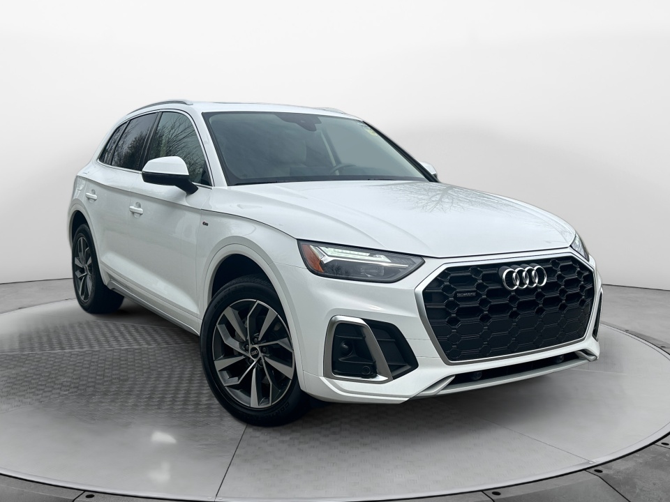 White 2023 Audi Q5 quattro Premium S Line 45 TFSI SUV / Crossover All-Wheel Drive Automatic