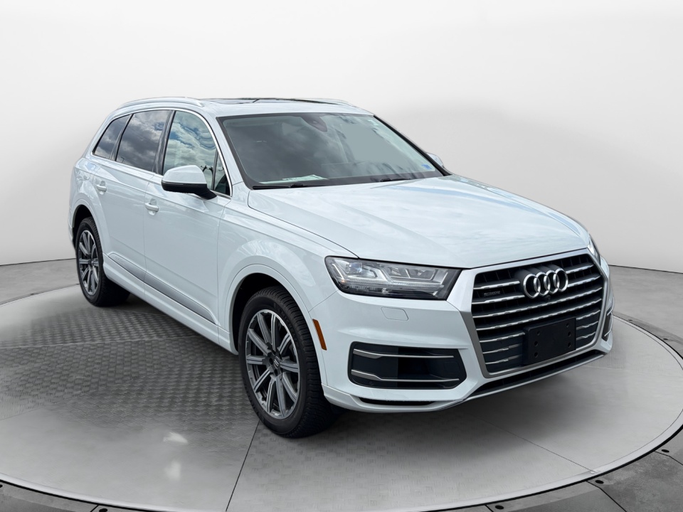 2019 Audi Q7 55 TFSI quattro Premium Plus